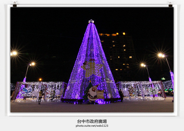 2013臺中聖誕熊厲害:2013臺中聖誕熊厲害✪點燈活動~102.12.06