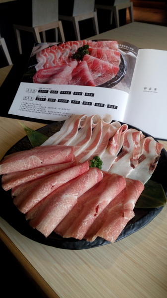 上澄鍋物：口碑22_『上澄鍋物』連台中市長胡志強都到訪的唷!