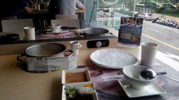 上澄鍋物：口碑22_『上澄鍋物』連台中市長胡志強都到訪的唷!