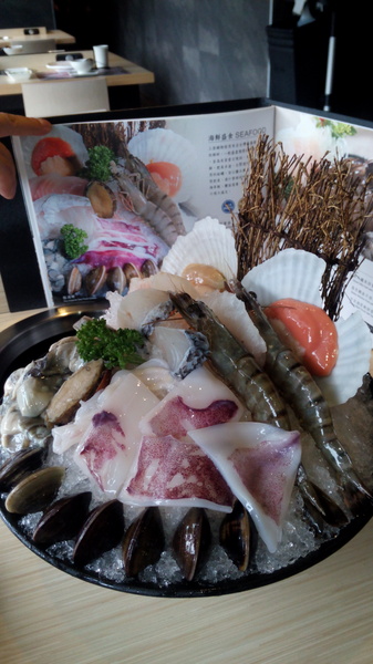 上澄鍋物：口碑22_『上澄鍋物』連台中市長胡志強都到訪的唷!