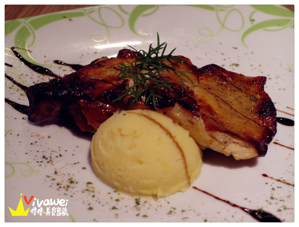 BANAGREEN(瑞光分店)：台北內湖區｜一路從下午茶吃到晚餐的健康飲食『BANAGREEN』