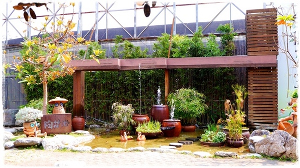 台北花卉村(Taipei Garden Mall):【台北◍•ᴗ•◍社子】賞花・台北花卉村賞紫藤花2015・3/20花況✯親子DIY景點|沉醉於紫藤花戀情