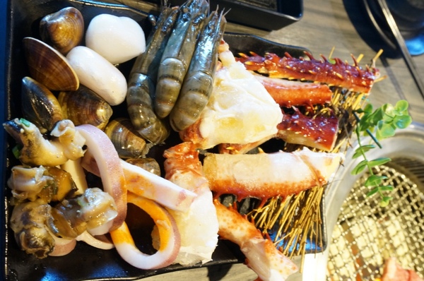 好客 酒吧燒烤(忠孝店)：【口碑券】美味及滿意度破錶的『好客-酒吧燒烤(忠孝店)』