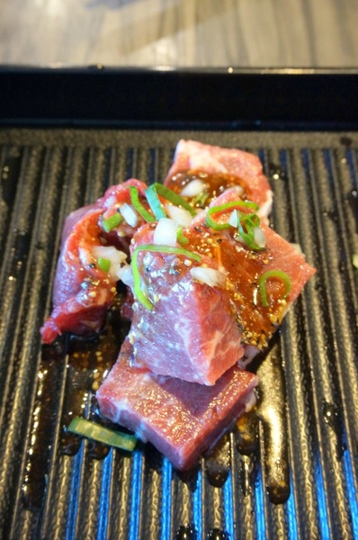 好客 酒吧燒烤(忠孝店)：【口碑券】美味及滿意度破錶的『好客-酒吧燒烤(忠孝店)』