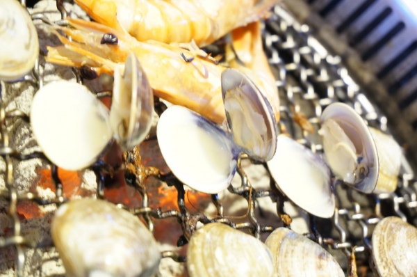 好客 酒吧燒烤(忠孝店)：【口碑券】美味及滿意度破錶的『好客-酒吧燒烤(忠孝店)』