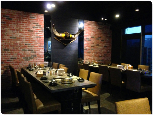 好客 酒吧燒烤(忠孝店):【♥美食】高空吃燒烤,肥美干貝帝王蟹-好客 酒吧燒烤