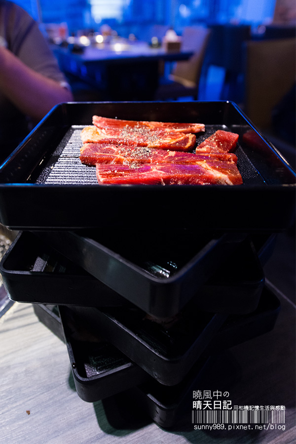 好客 酒吧燒烤(忠孝店)：【口碑券試吃】在台北的天空享受燒肉--天空酒吧好客