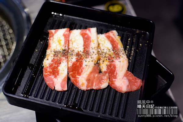 好客 酒吧燒烤(忠孝店)：【口碑券試吃】在台北的天空享受燒肉--天空酒吧好客