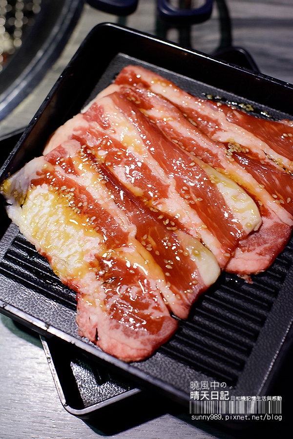 好客 酒吧燒烤(忠孝店)：【口碑券試吃】在台北的天空享受燒肉--天空酒吧好客