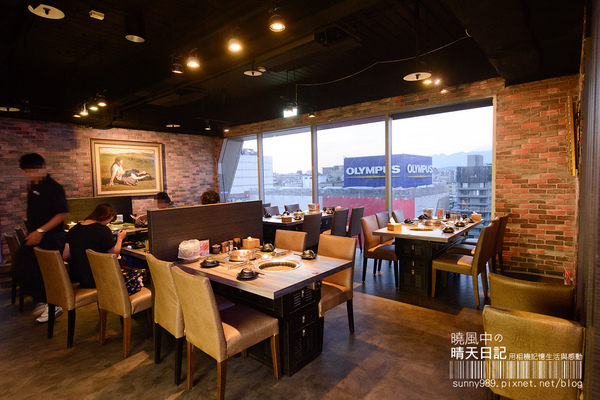 好客 酒吧燒烤(忠孝店)：【口碑券試吃】在台北的天空享受燒肉--天空酒吧好客