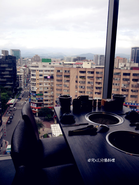 好客 酒吧燒烤(忠孝店):【台北市大安區。酒吧燒烤】近忠孝復興捷運站 好客。酒吧燒烤 東區火烤兩吃吃到飽推薦