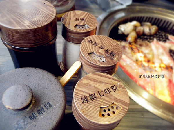 好客 酒吧燒烤(忠孝店):【台北市大安區。酒吧燒烤】近忠孝復興捷運站 好客。酒吧燒烤 東區火烤兩吃吃到飽推薦