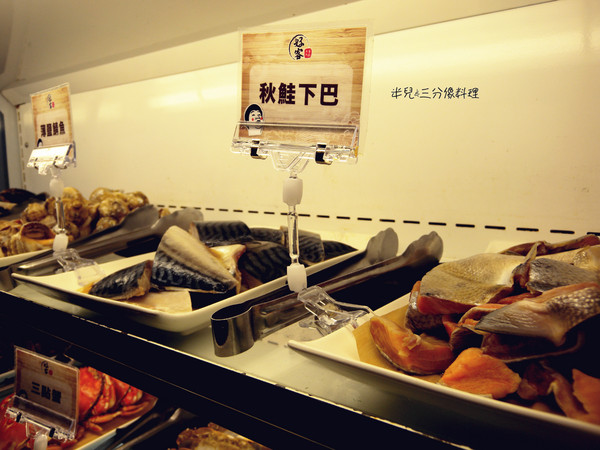 好客 酒吧燒烤(忠孝店):【台北市大安區。酒吧燒烤】近忠孝復興捷運站 好客。酒吧燒烤 東區火烤兩吃吃到飽推薦