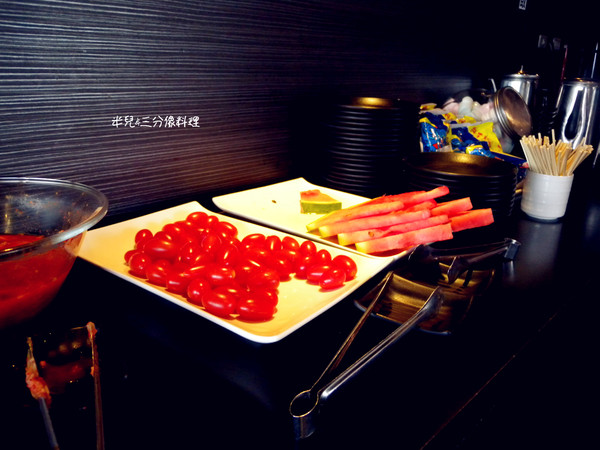 好客 酒吧燒烤(忠孝店):【台北市大安區。酒吧燒烤】近忠孝復興捷運站 好客。酒吧燒烤 東區火烤兩吃吃到飽推薦