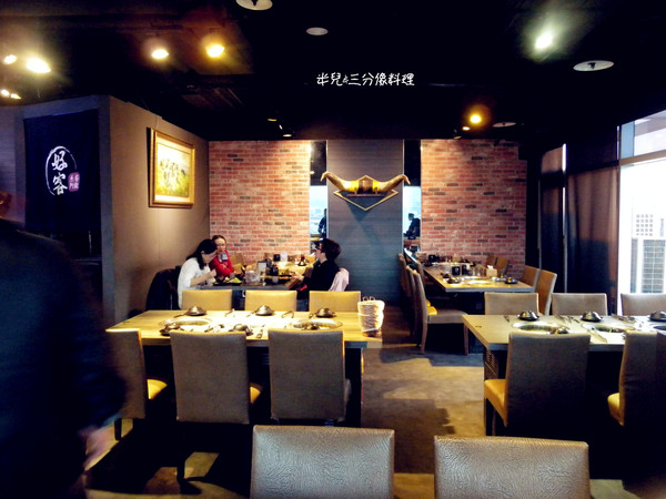 好客 酒吧燒烤(忠孝店):【台北市大安區。酒吧燒烤】近忠孝復興捷運站 好客。酒吧燒烤 東區火烤兩吃吃到飽推薦