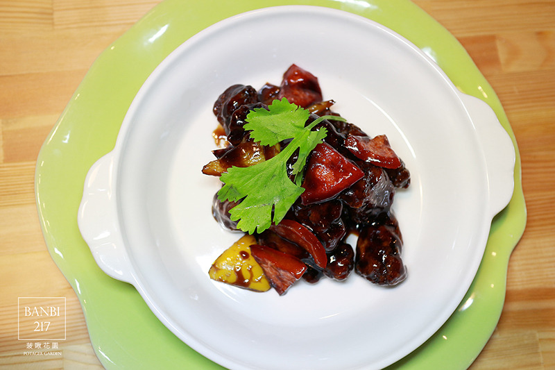 Banbi217 美食旅遊: 菠啾花園 Potager Garden 來自日本的野菜甜點專門店,內湖美食下午茶(捷運港墘站)