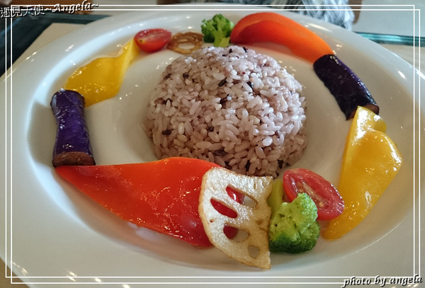 Potager Garden 菠啾花園：▪ 綠意盎然的菠啾花園餐廳