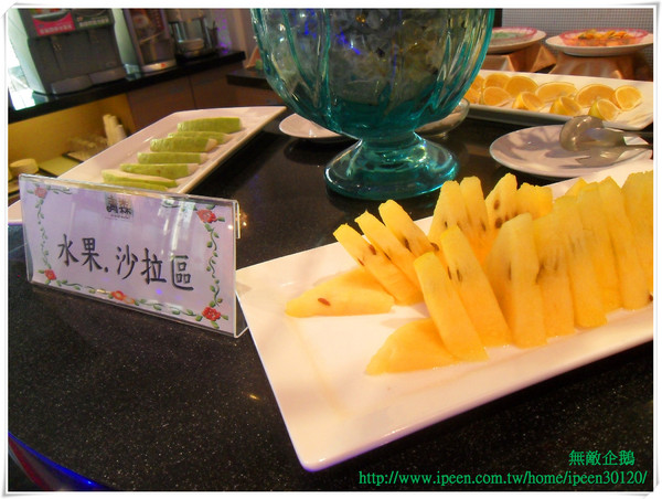 青森Dryad時尚餐館：【Go Tainan試吃邀約】蝦米？在旅館也能品嚐「秋蟹」!!!!_《青森Dryad時尚餐廳》