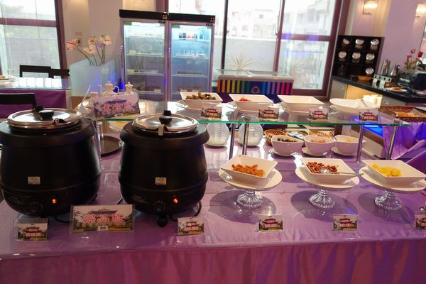 青森Dryad時尚餐廳：台南 青森Dryad時尚餐廳~自助式早餐((9月底前有買一送一活動))