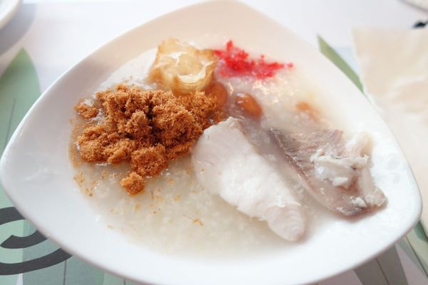 青森Dryad時尚餐廳：台南 青森Dryad時尚餐廳~自助式早餐((9月底前有買一送一活動))