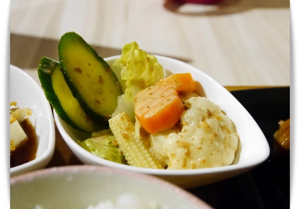 Machikaka：【中山區】Machikaka－宇治高級抹茶跑進可愛的跳舞格子裡摟！