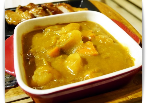 Machikaka：【中山區】Machikaka－宇治高級抹茶跑進可愛的跳舞格子裡摟！