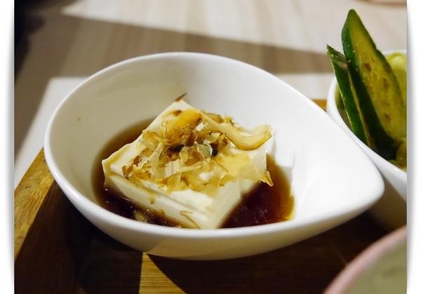 Machikaka：【中山區】Machikaka－宇治高級抹茶跑進可愛的跳舞格子裡摟！