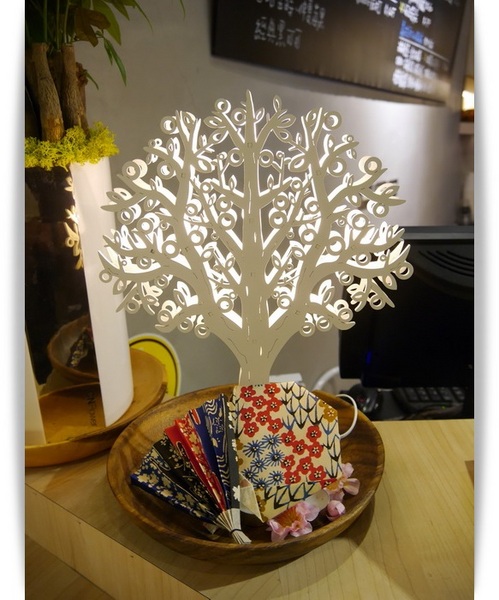 Machikaka：【中山區】Machikaka－宇治高級抹茶跑進可愛的跳舞格子裡摟！