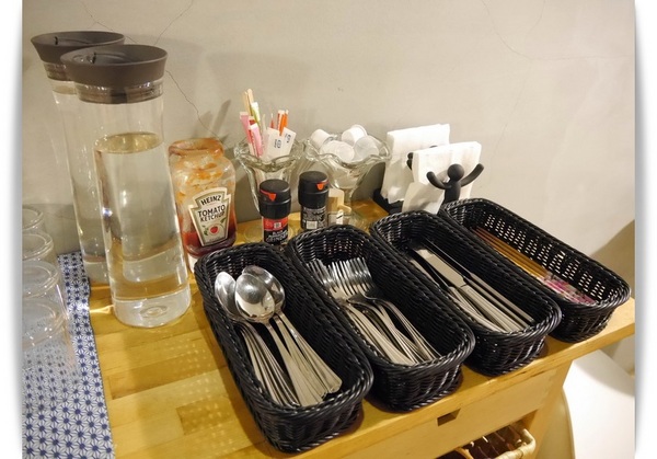 Machikaka：【中山區】Machikaka－宇治高級抹茶跑進可愛的跳舞格子裡摟！