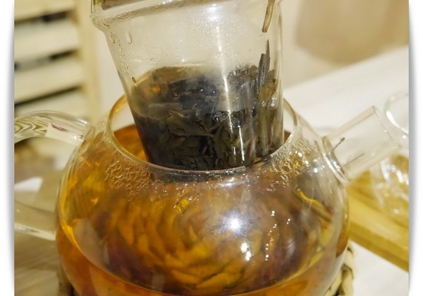 Machikaka：【中山區】Machikaka－宇治高級抹茶跑進可愛的跳舞格子裡摟！