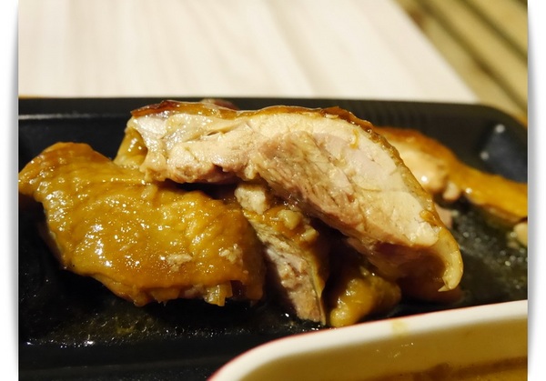 Machikaka：【中山區】Machikaka－宇治高級抹茶跑進可愛的跳舞格子裡摟！