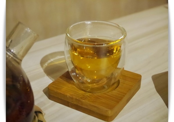 Machikaka：【中山區】Machikaka－宇治高級抹茶跑進可愛的跳舞格子裡摟！