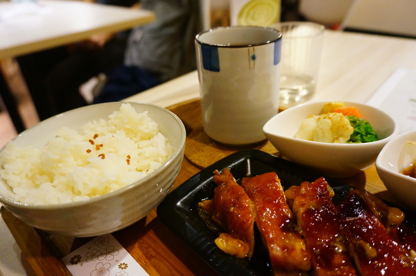 Machikaka WaCafe：【台北．捷運南京東路】Machikaka WaCafe－『全都好吃，超滿意的一家』