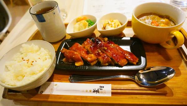 Machikaka WaCafe：【台北．捷運南京東路】Machikaka WaCafe－『全都好吃，超滿意的一家』