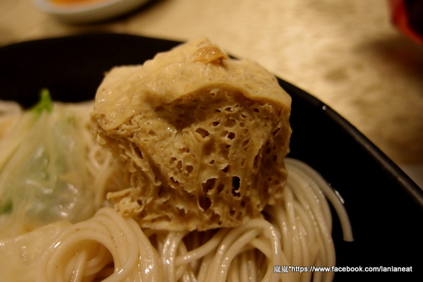 東風羊肉爐:【台中東海】東風羊肉爐-有好吃的麵線還有單人羊肉爐!