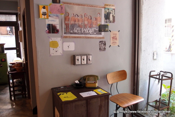 鐵木咖啡：【台中東海】鐵木咖啡－用心的店家顧客看的見，豐富繽紛的沙拉～