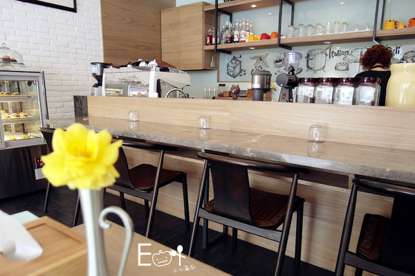 KSL Coffee:【口碑卷】KSL Coffee 凱士立//氣氛好美食佳的人文咖啡館