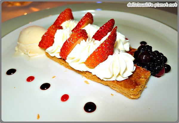 草莓千層派2
