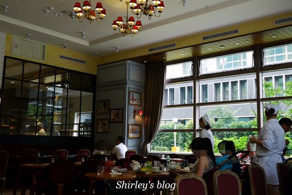 PAUL保羅麵包沙龍(內湖店)：PAUL內湖店