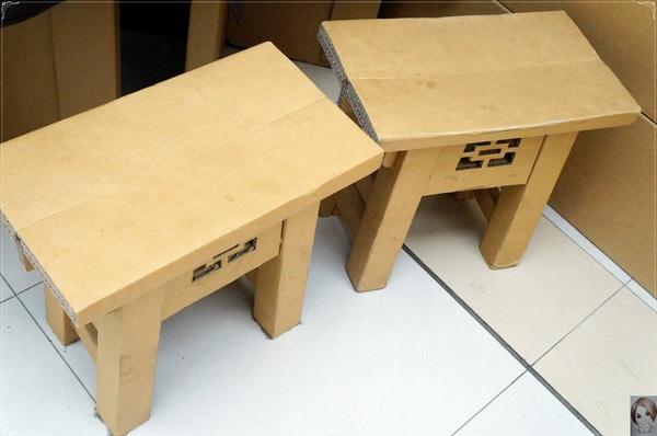 紙箱王火車餐廳(烏日店)：[台中追五月天小旅行]台中 新烏日火車站~紙箱王之火車站限定版