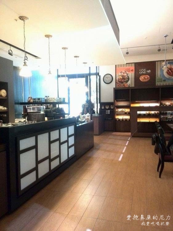 oneonecafe10.jpg