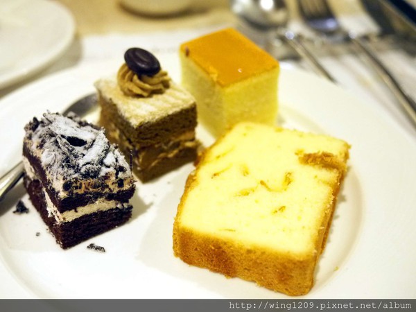 樂廚自助餐廳(富信飯店):精緻Buffet。富信大飯店【樂廚自助餐廳】