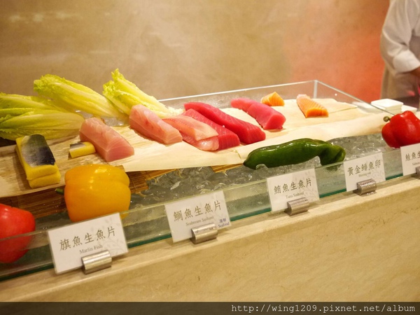 樂廚自助餐廳(富信飯店):精緻Buffet。富信大飯店【樂廚自助餐廳】