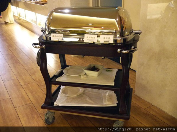 樂廚自助餐廳(富信飯店):精緻Buffet。富信大飯店【樂廚自助餐廳】