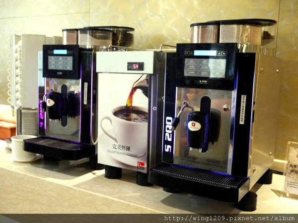 樂廚自助餐廳(富信飯店):精緻Buffet。富信大飯店【樂廚自助餐廳】