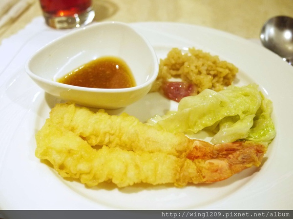 樂廚自助餐廳(富信飯店):精緻Buffet。富信大飯店【樂廚自助餐廳】