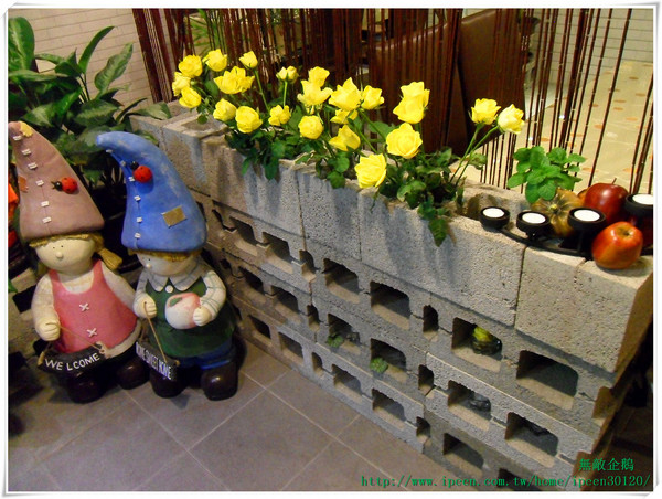 黑麥田鄉村烘焙餐廳:巷弄x清幽x美食 ‧ 「健康 ‧ 天然 ‧ 養生」登場~_《黑麥田鄉村烘焙餐廳》