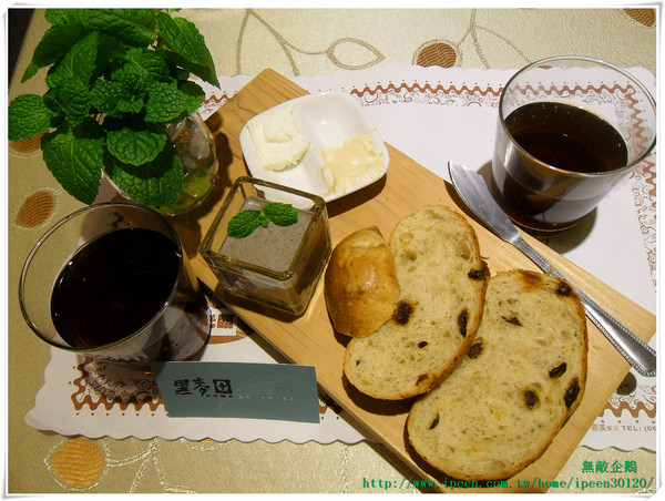 黑麥田鄉村烘焙餐廳:巷弄x清幽x美食 ‧ 「健康 ‧ 天然 ‧ 養生」登場~_《黑麥田鄉村烘焙餐廳》