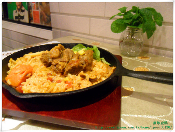 黑麥田鄉村烘焙餐廳:巷弄x清幽x美食 ‧ 「健康 ‧ 天然 ‧ 養生」登場~_《黑麥田鄉村烘焙餐廳》