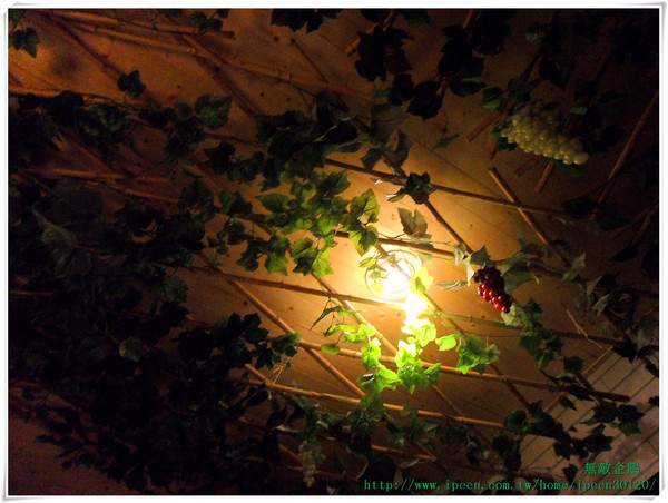 黑麥田鄉村烘焙餐廳:巷弄x清幽x美食 ‧ 「健康 ‧ 天然 ‧ 養生」登場~_《黑麥田鄉村烘焙餐廳》